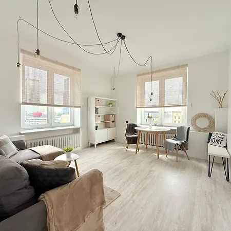 Apartament Chmielna żelazna Warszawa